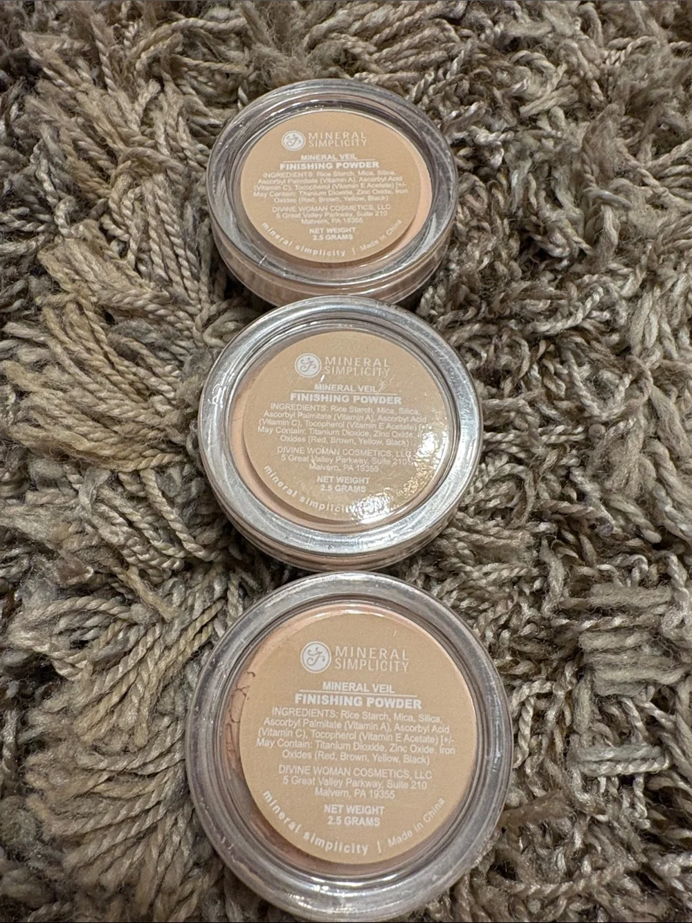 Simplicity Finishing Powder Trio - Beige/Tan Shades